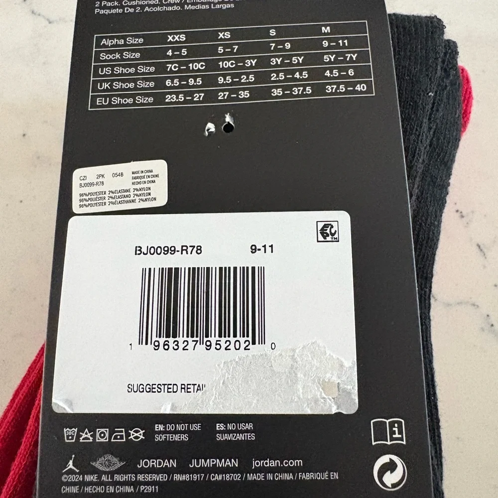 Nike Air Jordan Kids Crew Socks Red Black 5Y-7Y Women 4-6 2 Pair